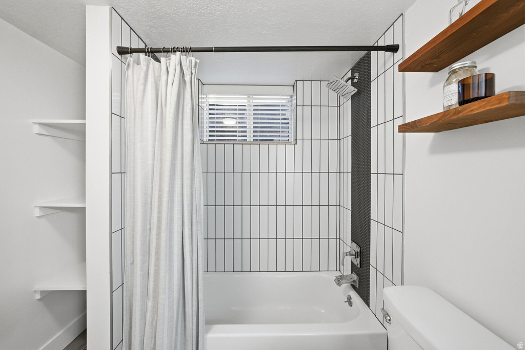 8583 S HARVARD PARK DR Sandy, UT 84094