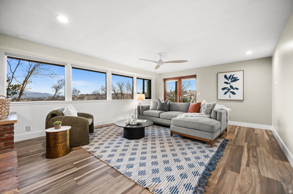 1835 E DIMPLE DELL RD Sandy, UT 84092