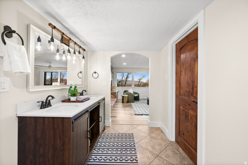 1835 E DIMPLE DELL RD Sandy, UT 84092