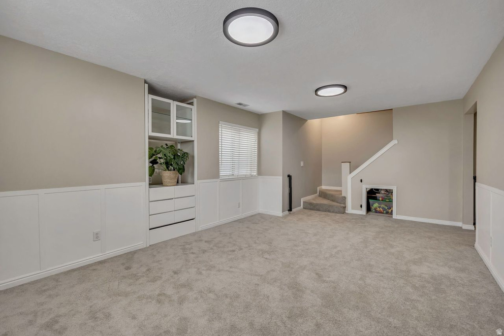 468 E MONTANA DR Sandy, UT 84070