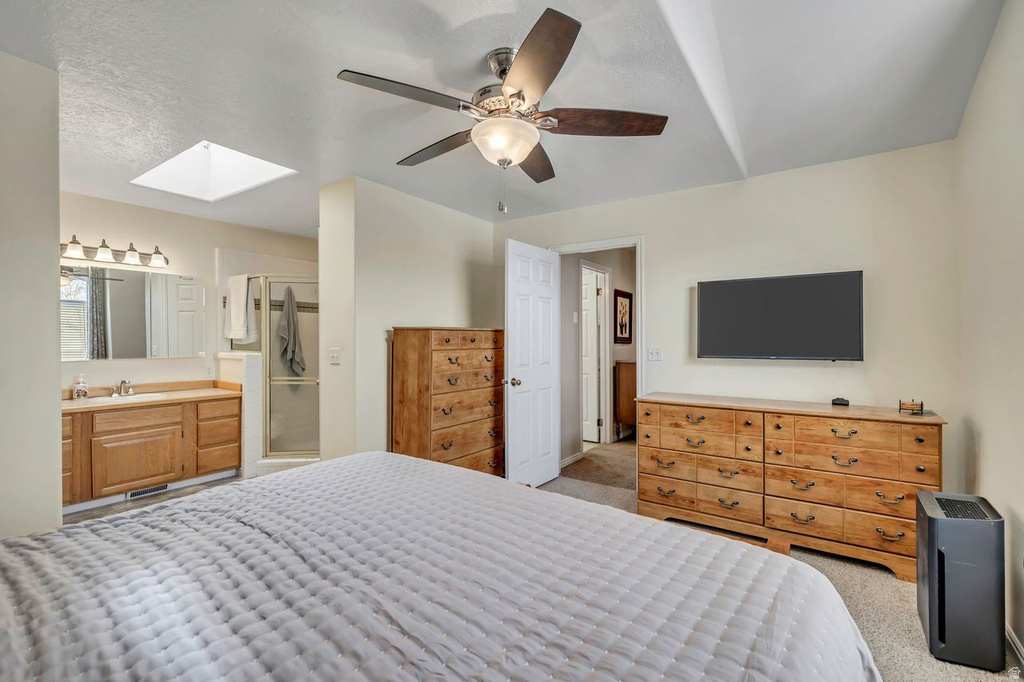 468 E MONTANA DR Sandy, UT 84070