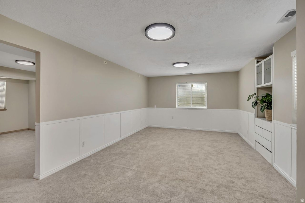 468 E MONTANA DR Sandy, UT 84070