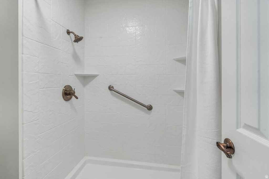 4299 IVY LN Provo, UT 84604