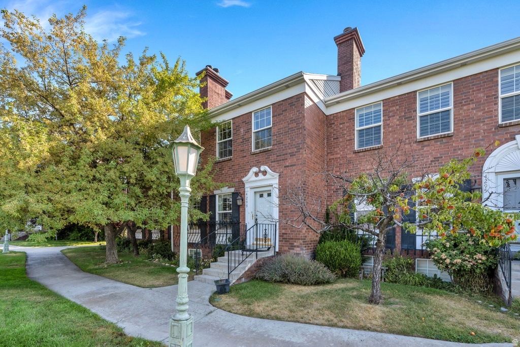 4299 IVY LN Provo, UT 84604