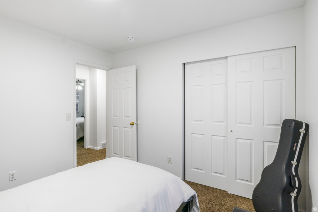 558 EASTPOINTE CIR North Salt Lake, UT 84054