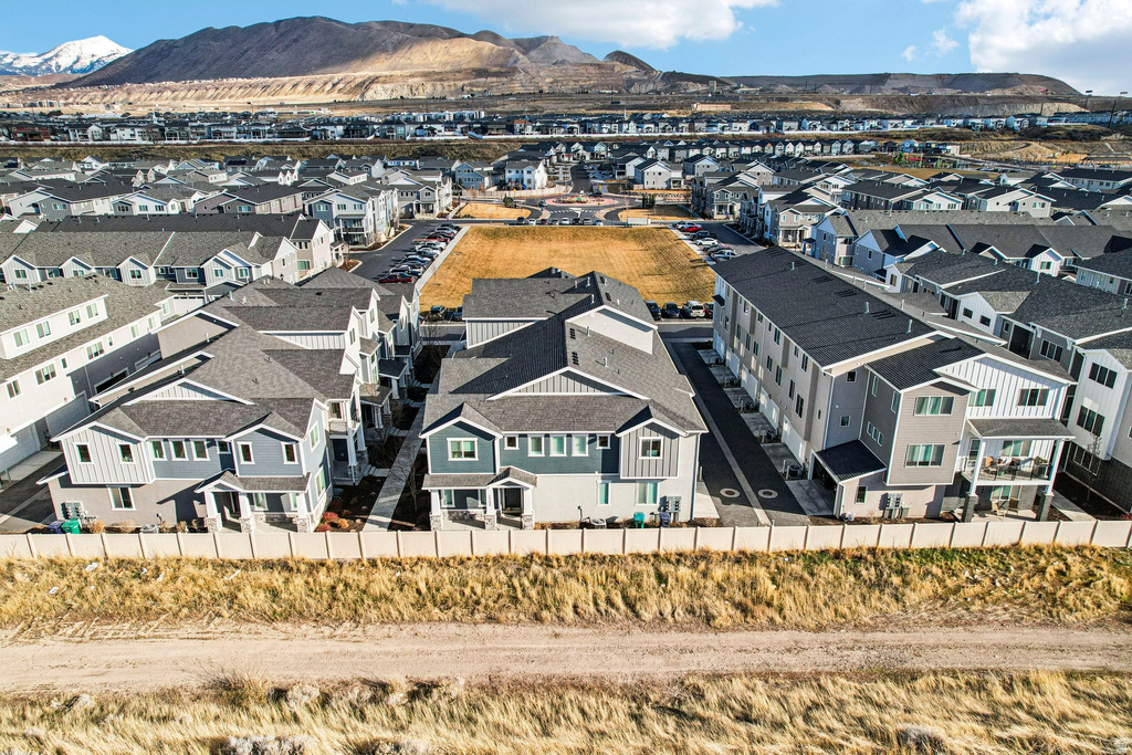 15134 S WILD HORSE WAY Bluffdale, UT 84065