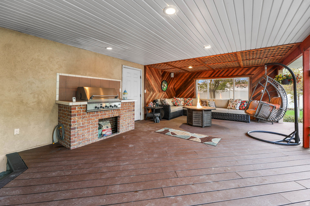 3256 W STAR FIRE RD South Jordan, UT 84095