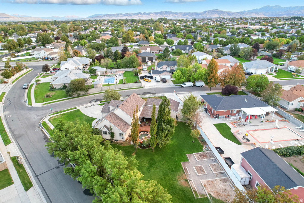 3256 W STAR FIRE RD South Jordan, UT 84095