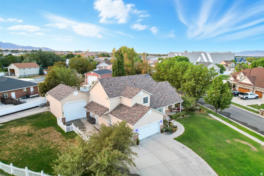 3256 W STAR FIRE RD South Jordan, UT 84095