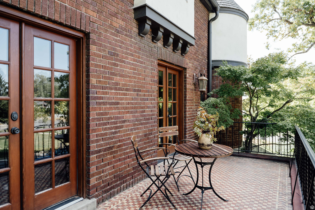 1306 E HARVARD AVE Salt Lake City, UT 84105