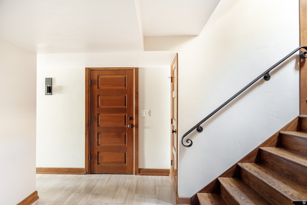 1306 E HARVARD AVE Salt Lake City, UT 84105