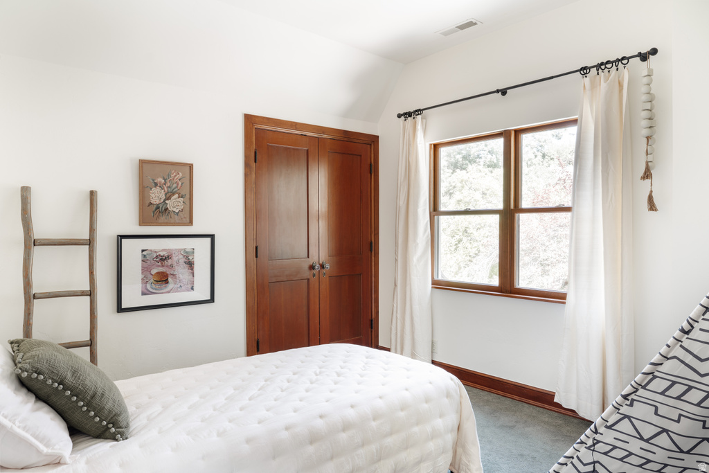 1306 E HARVARD AVE Salt Lake City, UT 84105