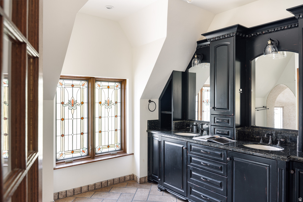 1306 E HARVARD AVE Salt Lake City, UT 84105