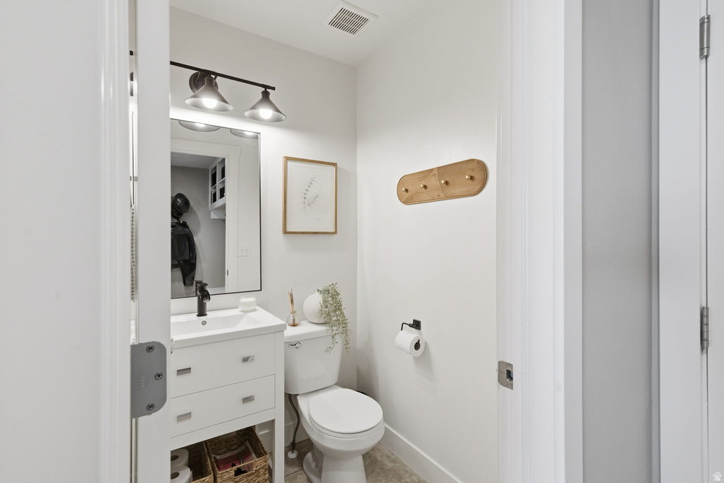 555 N 750 E Hyde Park, UT 84318