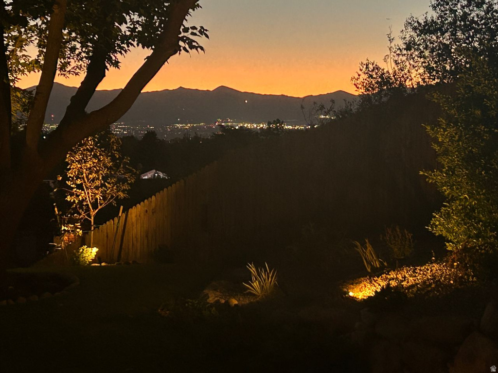 9078 S DAYBREAK DR Sandy, UT 84093