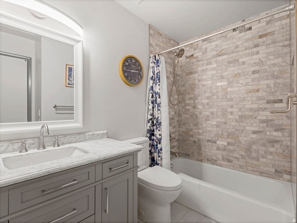 9078 S DAYBREAK DR Sandy, UT 84093