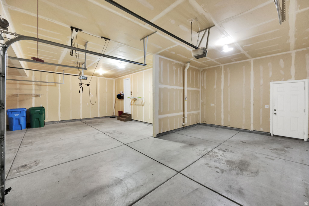 13529 S CHAMONIX WAY Riverton, UT 84065