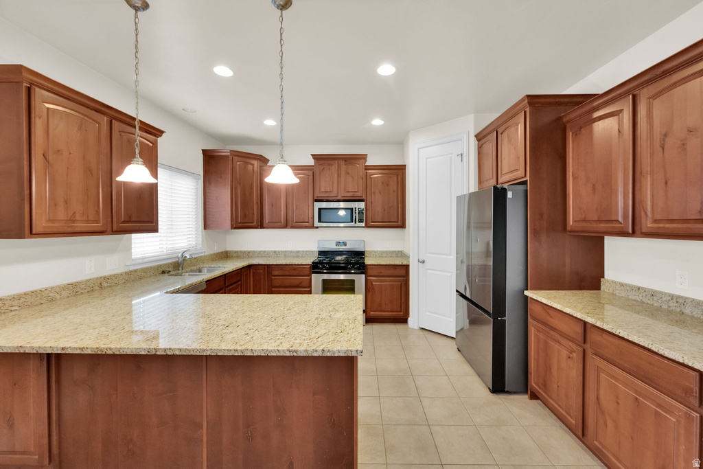 13529 S CHAMONIX WAY Riverton, UT 84065