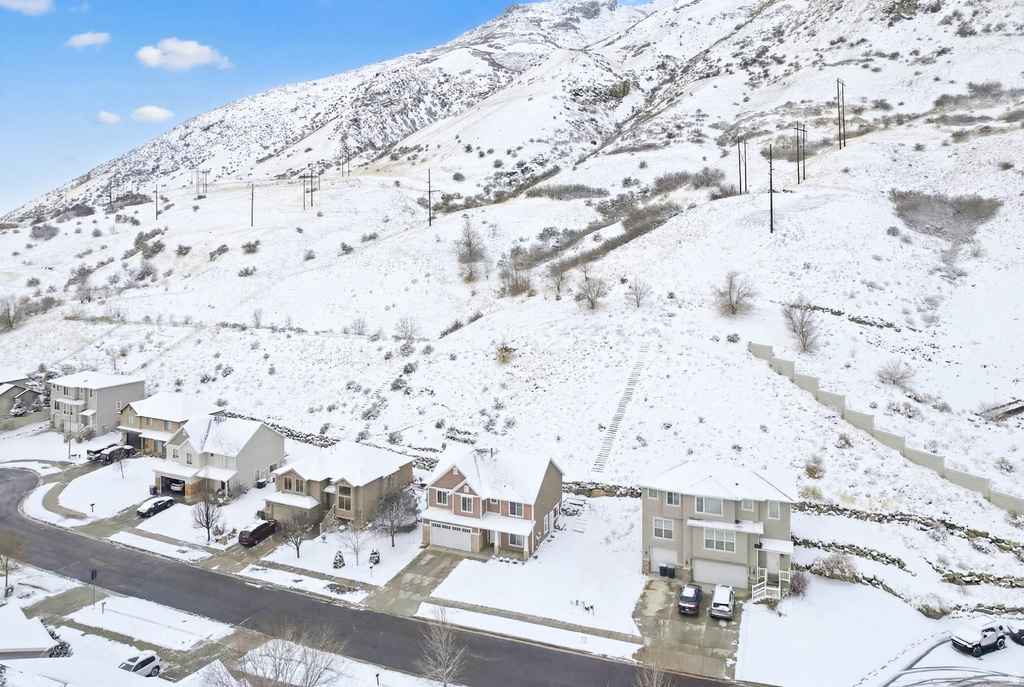 2353 S ALASKA AVE Provo, UT 84606