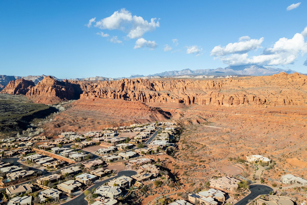 3052 N SNOW CANYON PKWY #66 St George, UT 84770