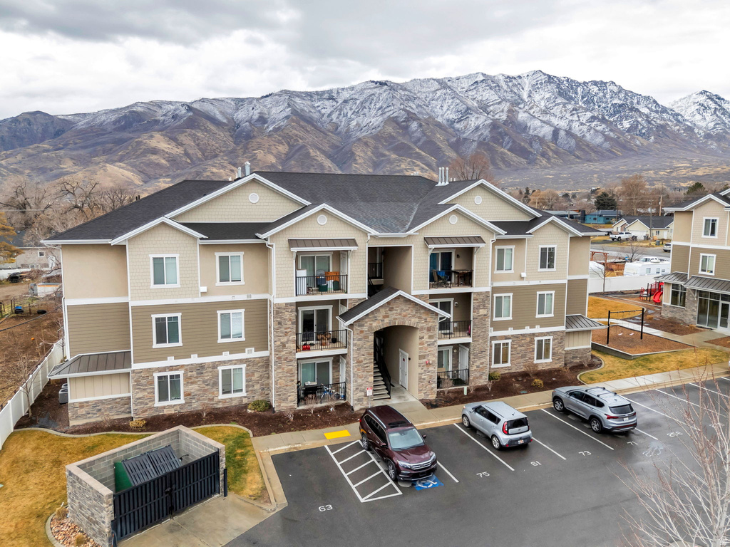 71 S 300 W Santaquin, UT 84655