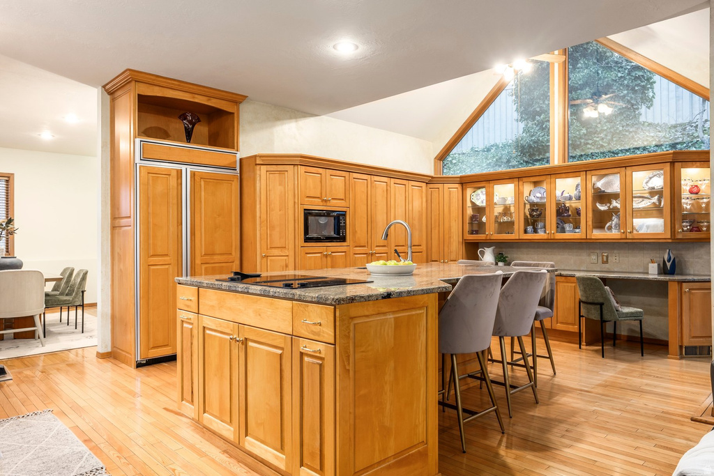 4755 S MOUNTAIN LN Millcreek, UT 84124