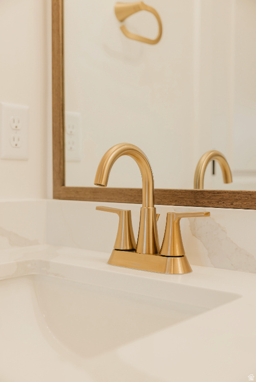 5894 N CANYON RIM RD #621 Lehi, UT 84048