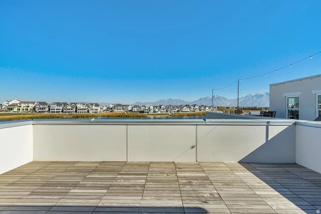 11207 S KESTREL RISE RD South Jordan, UT 84009