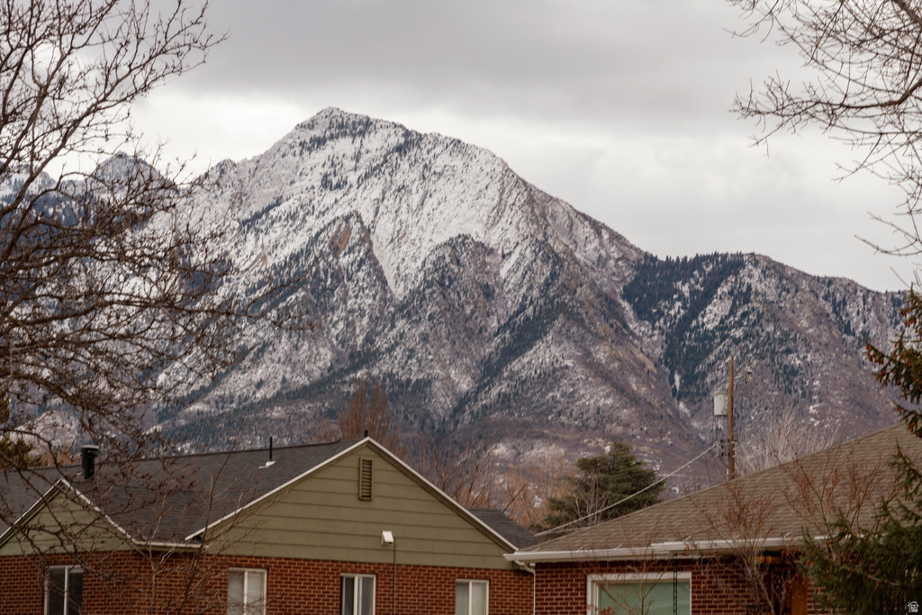 2059 E KELLER LN Salt Lake City, UT 84109