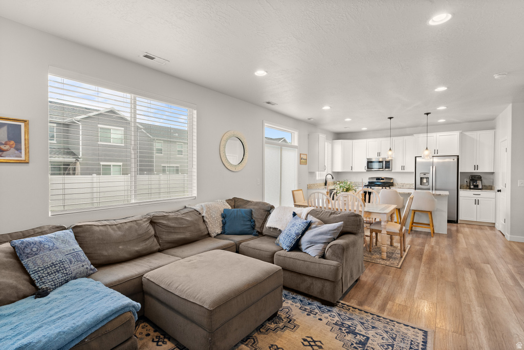 3329 S CLAIRE AVE Syracuse, UT 84075