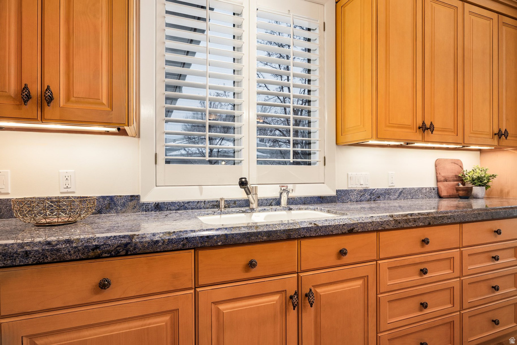 2115 E CONNOR PARK CV Salt Lake City, UT 84109