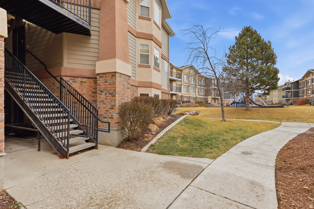 8229 S RESACA DR #D3 Sandy, UT 84070