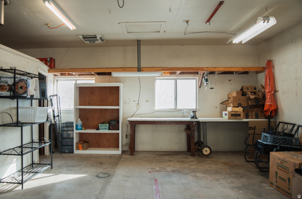 380 E 400 N Centerville, UT 84014