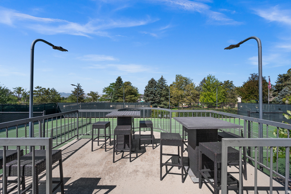 2321 E WRENHAVEN LN Salt Lake City, UT 84121