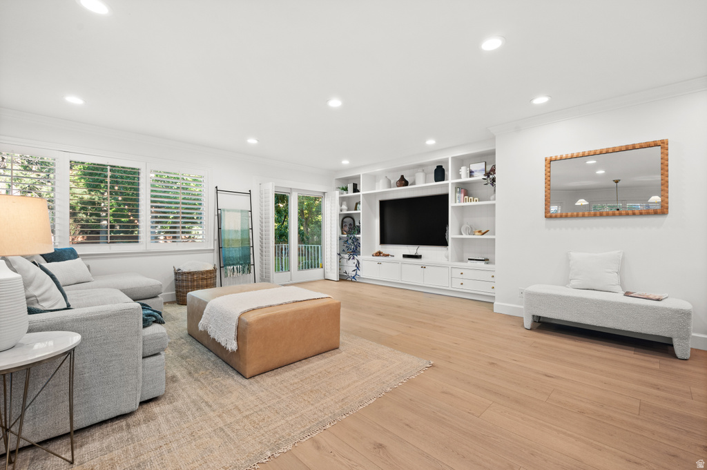 2321 E WRENHAVEN LN Salt Lake City, UT 84121