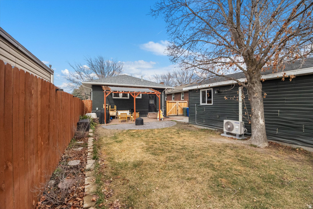 656 E MILTON AVE Salt Lake City, UT 84105