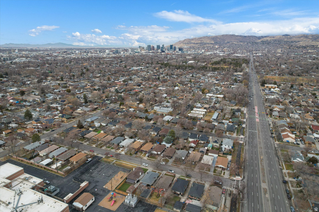 656 E MILTON AVE Salt Lake City, UT 84105