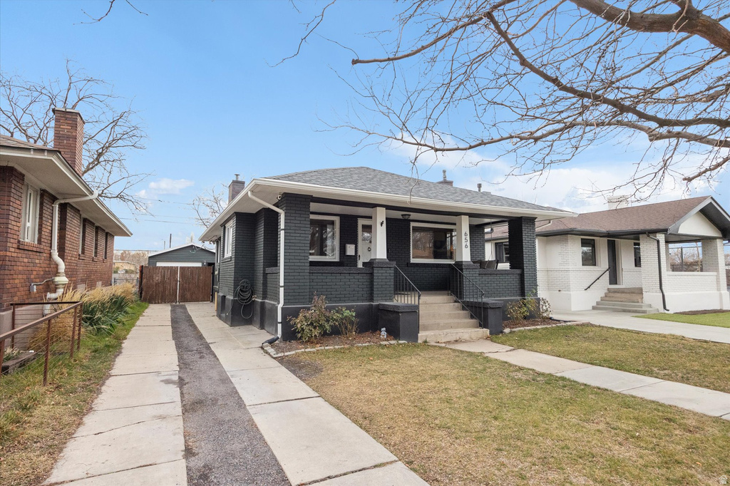 656 E MILTON AVE Salt Lake City, UT 84105