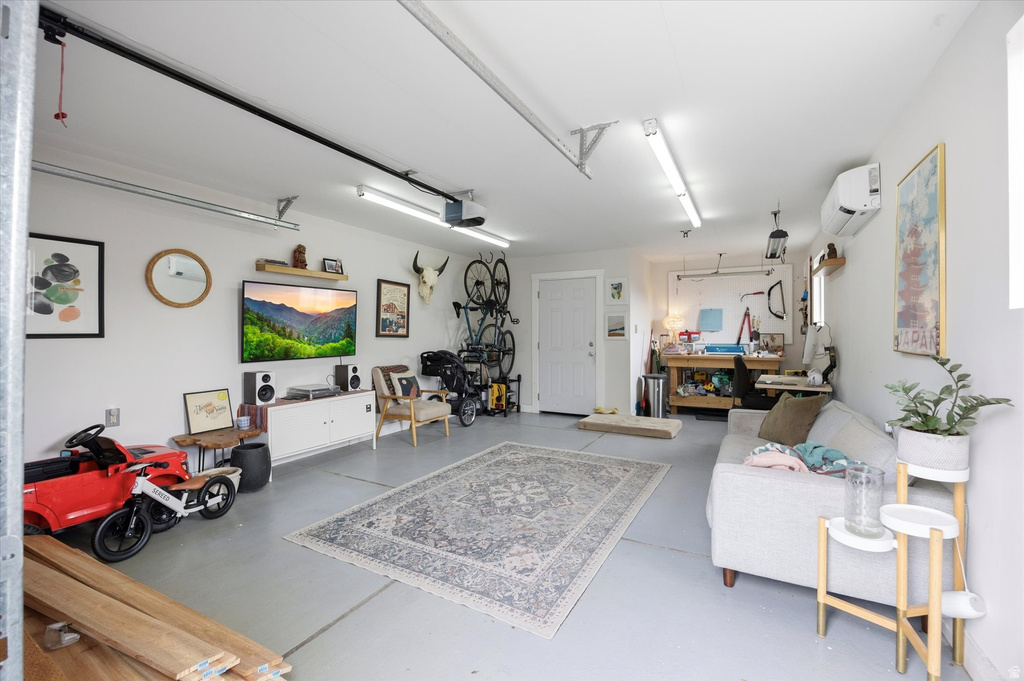 656 E MILTON AVE Salt Lake City, UT 84105