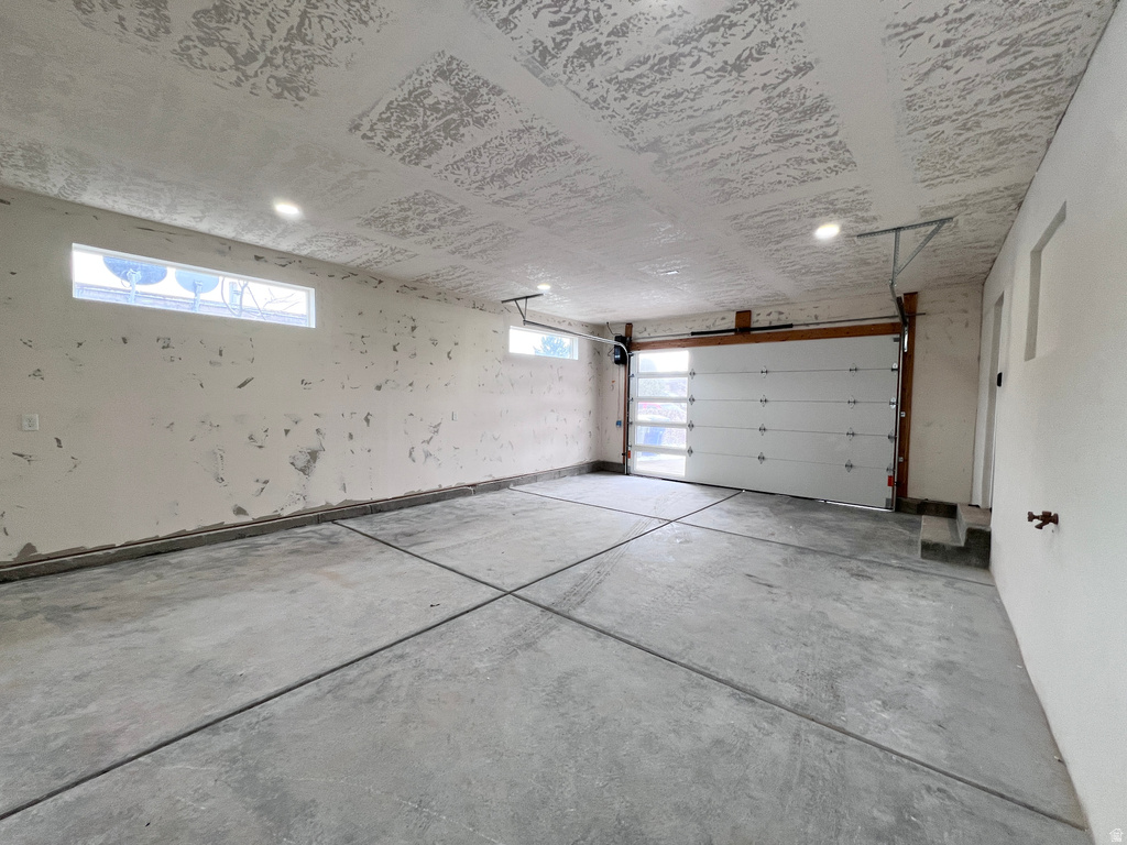 4555 S NOB HILL ST West Valley City, UT 84120