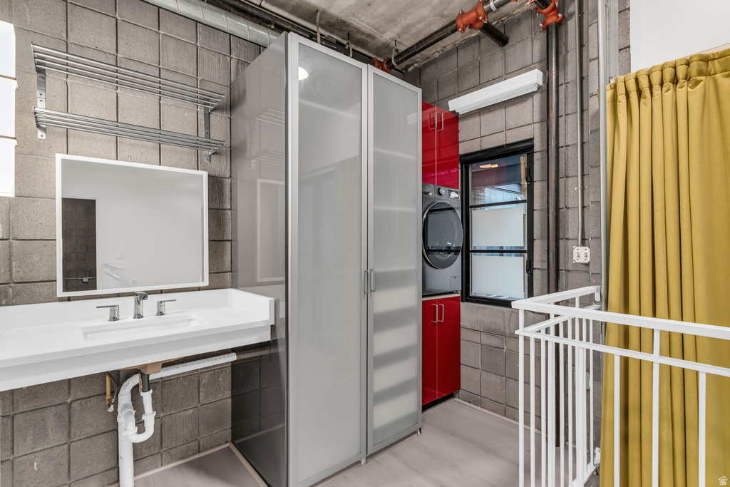 360 W 300 S #233 Salt Lake City, UT 84101