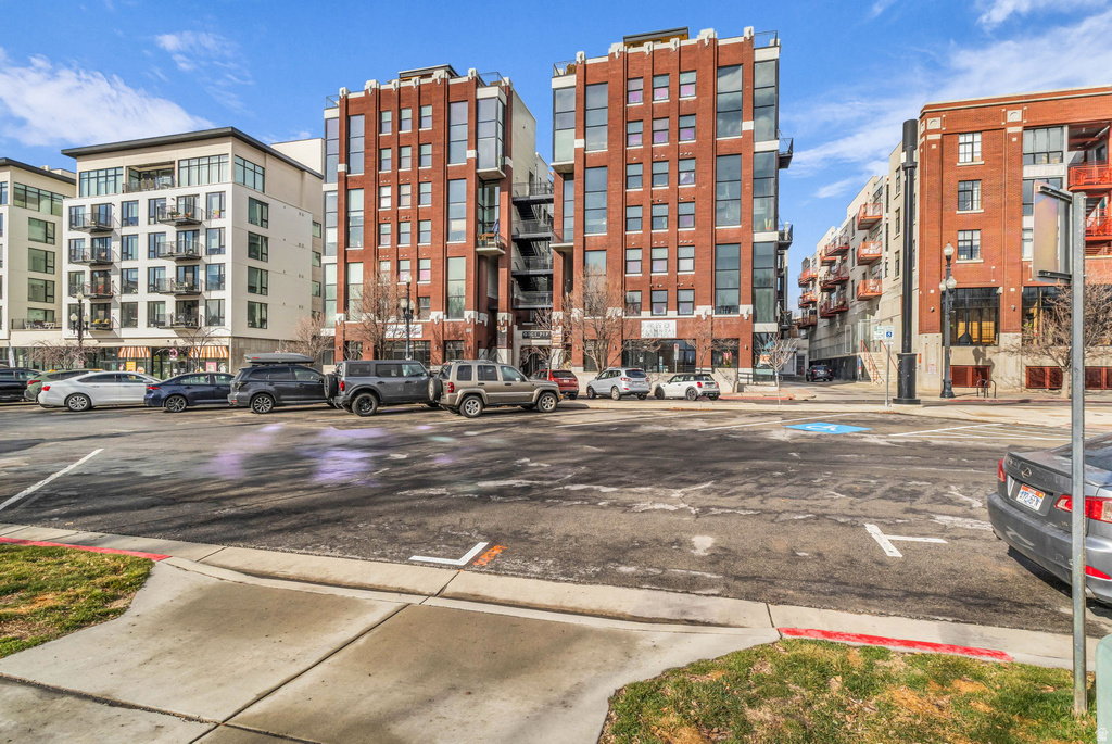 360 W 300 S #233 Salt Lake City, UT 84101