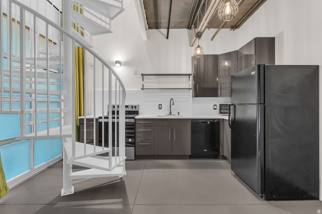 360 W 300 S #233 Salt Lake City, UT 84101