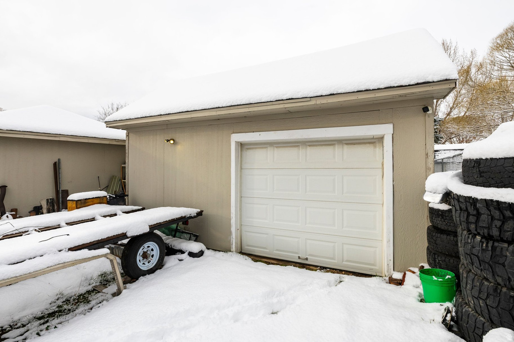 5854 S 3500 W Roy, UT 84067