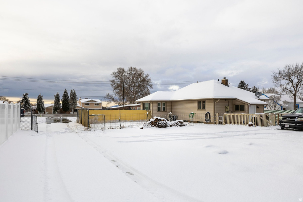 5854 S 3500 W Roy, UT 84067