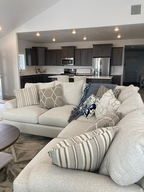 224 E 850 N ST #A Tooele, UT 84074