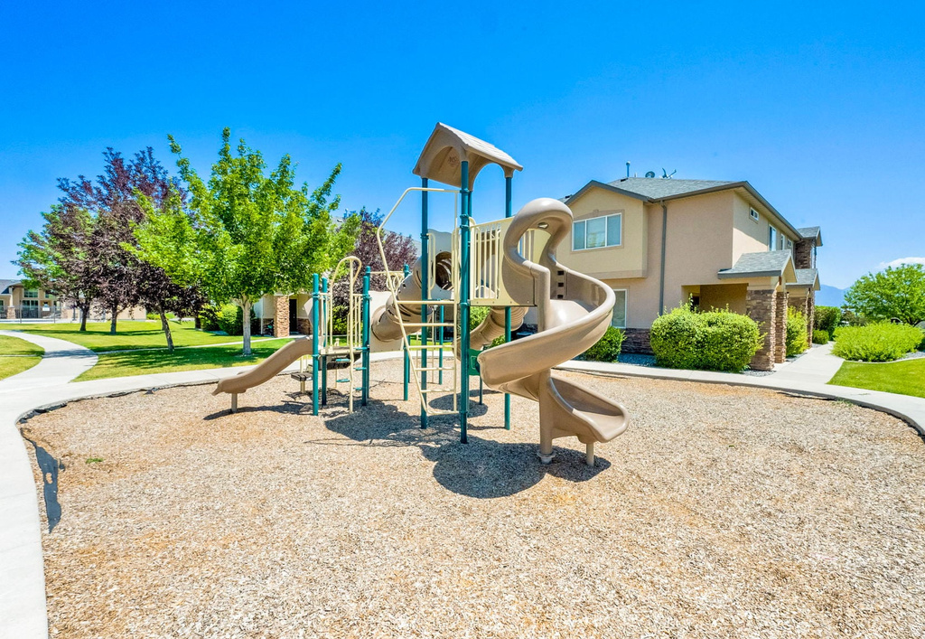 7118 S GREENSAND DR West Jordan, UT 84084