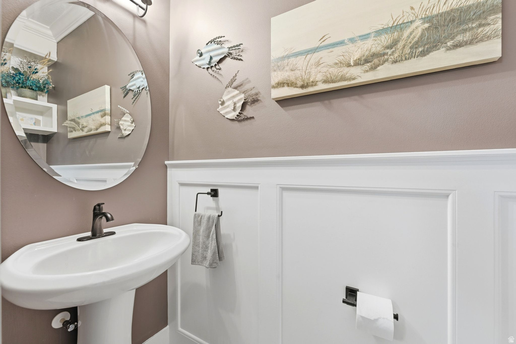 7118 S GREENSAND DR West Jordan, UT 84084