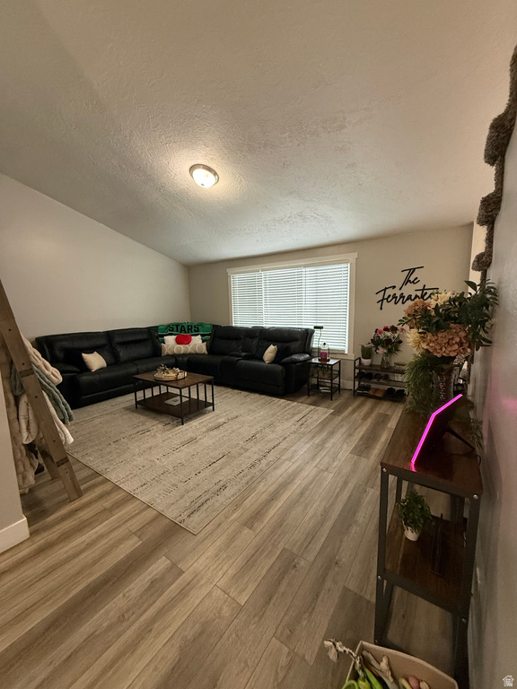 3410 S GREENMONT DR West Valley City, UT 84120