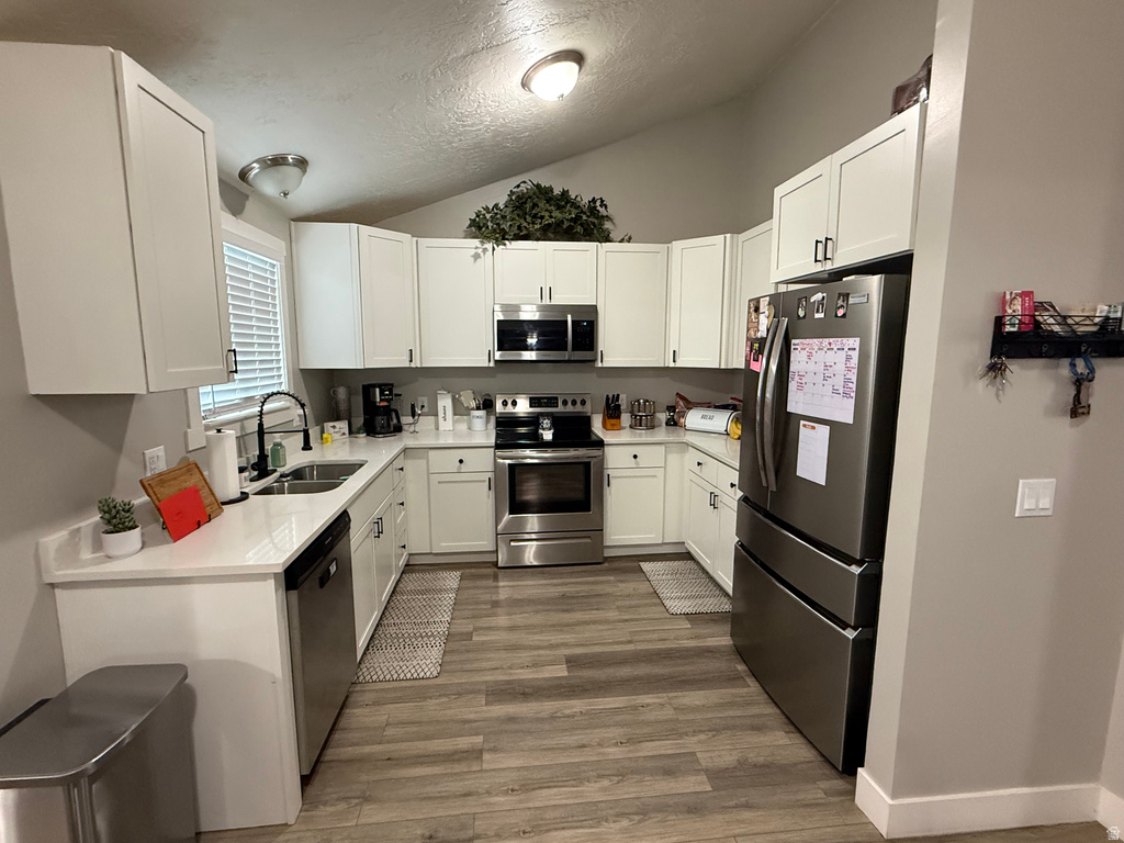 3410 S GREENMONT DR West Valley City, UT 84120